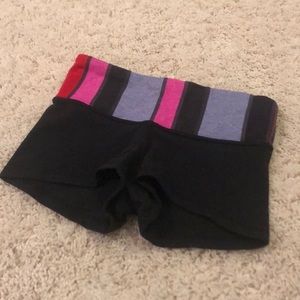 Lulu lemon Booty Shorts